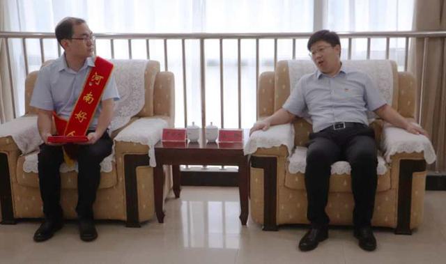 禹州市领导会见我市河南好人、全省疫情防控身边好人 禹州市领导会见我市河南好人、全省疫情防控身边好人
