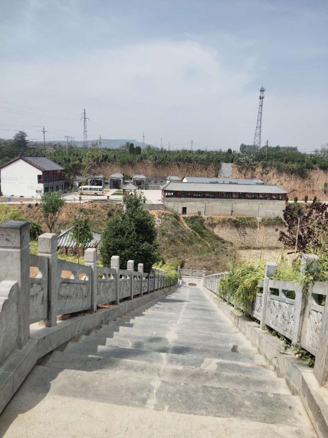 沟域经济为禹州涧头河村铺开绿色富民康庄大道 沟域经济为禹州涧头河村铺开绿色富民康庄大道