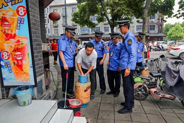 禹州市国家文明城创建:打好创文攻坚战 争当创文排头兵 禹州市国家文明城创建:打好创文攻坚战 争当创文排头兵