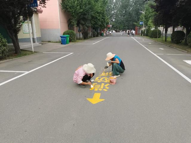 禹州夏都街道:“三个强化”做好文明城市争创工作 禹州夏都街道:“三个强化”做好文明城市争创工作