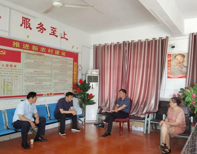 禹州市中心医院:深入开展扶贫工作,助力脱贫攻坚 禹州市中心医院:深入开展扶贫工作,助力脱贫攻坚