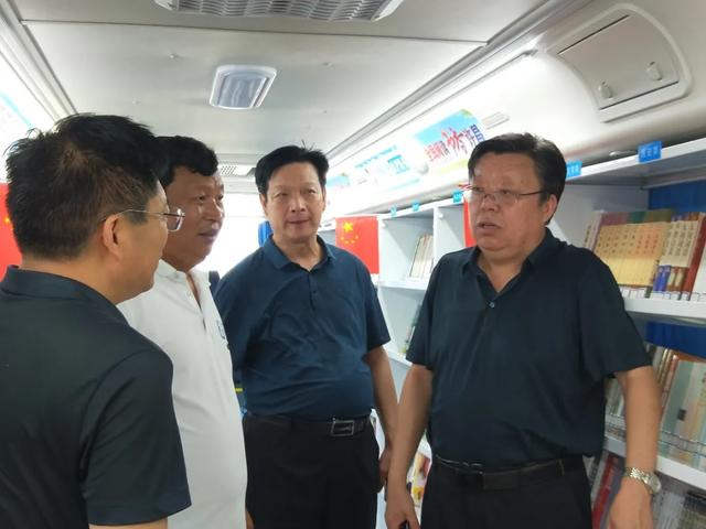 文化志愿服务乡村行“同绘村画”在禹州鸿畅镇李金寨村举行 文化志愿服务乡村行“同绘村画”在禹州鸿畅镇李金寨村举行