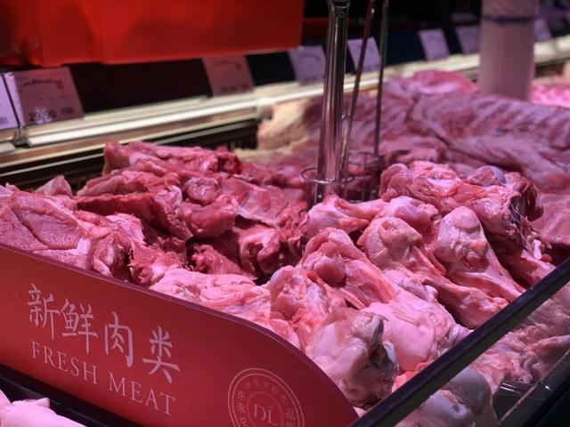 禹州胖东来老城体育公园店开业第一天 人山人海 禹州胖东来老城体育公园店开业第一天 人山人海