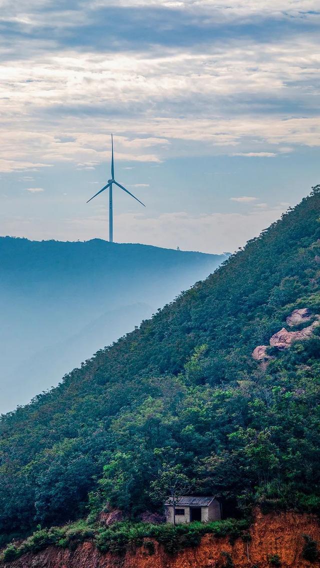 禹州苌庄天空的云——耿亚伟摄影作品 禹州苌庄天空的云——耿亚伟摄影作品
