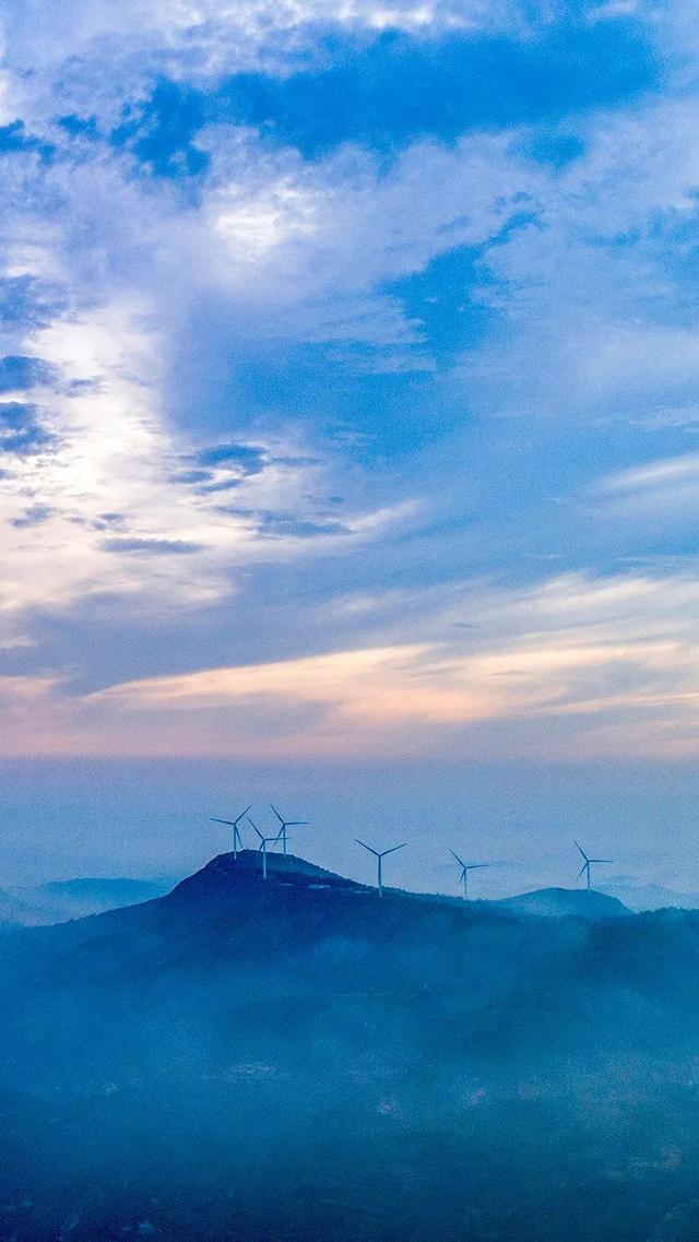 禹州苌庄天空的云——耿亚伟摄影作品 禹州苌庄天空的云——耿亚伟摄影作品
