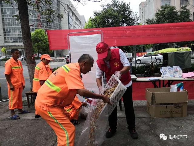 禹州环卫:雨后迅速行动清洁道路 长效机制保障城市卫生 禹州环卫:雨后迅速行动清洁道路 长效机制保障城市卫生