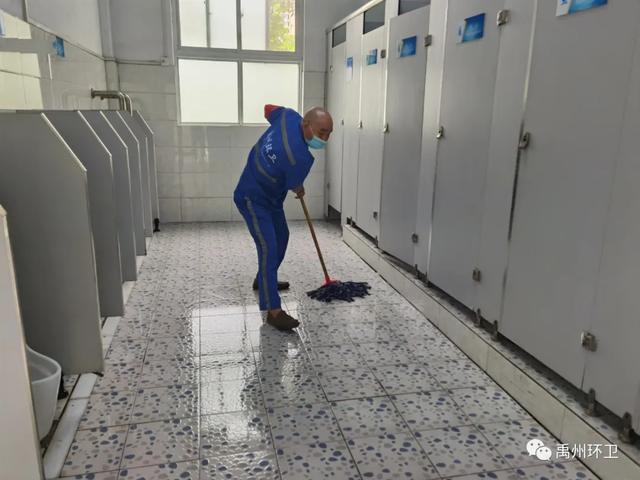 禹州环卫:雨后迅速行动清洁道路 长效机制保障城市卫生 禹州环卫:雨后迅速行动清洁道路 长效机制保障城市卫生