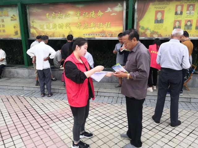 图书进社区共驻共建活动走进禹州北街社区 图书进社区共驻共建活动走进禹州北街社区