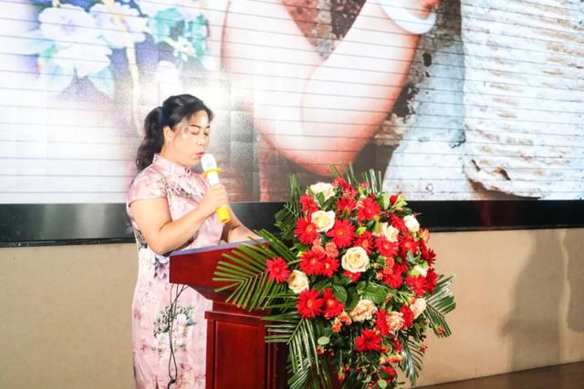 女陶艺家协会在禹州神垕古镇成立暨陶瓷官署作品展 女陶艺家协会在禹州神垕古镇成立暨陶瓷官署作品展
