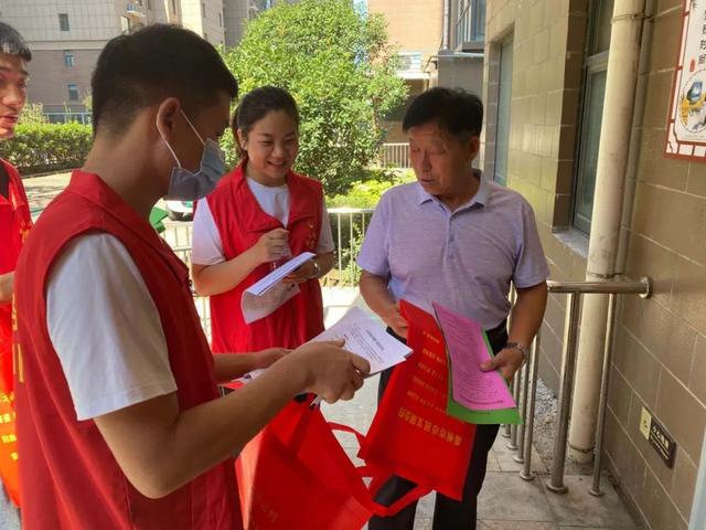禹州市中心医院共驻共建,党员志愿服务进社区 禹州市中心医院共驻共建,党员志愿服务进社区