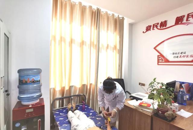 禹州市中心医院共驻共建,党员志愿服务进社区 禹州市中心医院共驻共建,党员志愿服务进社区