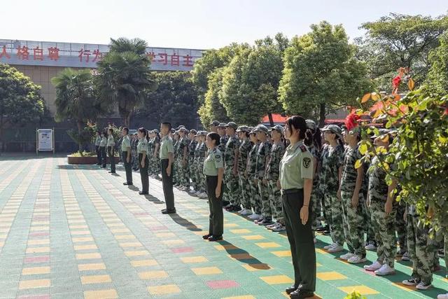 禹州市启航教育集团府东路学校2020秋季中学生军训隆重举行 禹州市启航教育集团府东路学校2020秋季中学生军训隆重举行