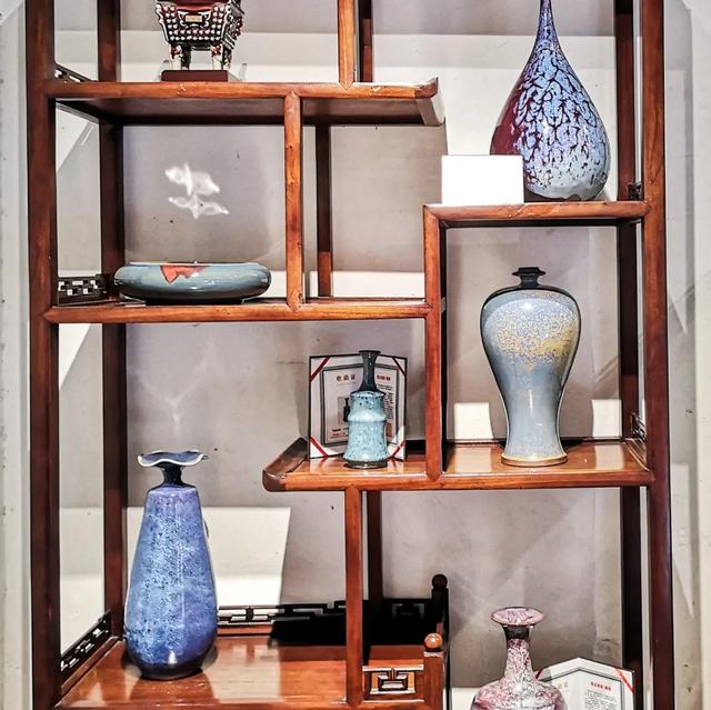 禹州神垕古镇陶瓷官署女陶艺家简介及参展作品来啦! 禹州神垕古镇陶瓷官署女陶艺家简介及参展作品来啦!