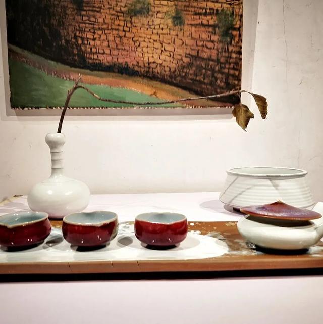 禹州神垕古镇陶瓷官署女陶艺家简介及参展作品来啦! 禹州神垕古镇陶瓷官署女陶艺家简介及参展作品来啦!