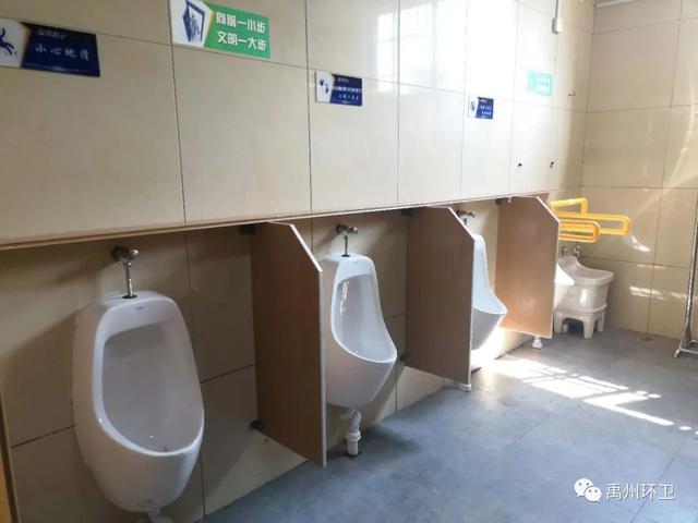 禹州环卫:集中清理卫生死角 全力保障创文冲刺 禹州环卫:集中清理卫生死角 全力保障创文冲刺