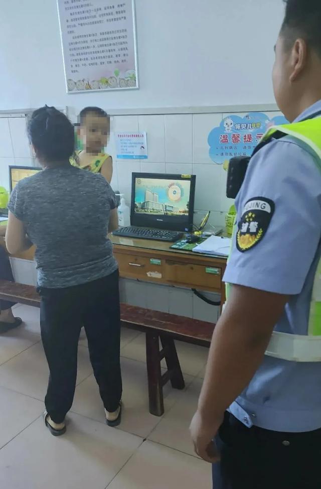 禹州神垕一男童误食水银!关键时刻民警出手了! 禹州神垕一男童误食水银!关键时刻民警出手了!
