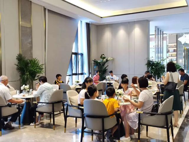 8月29日禹州恒达金郡品牌之旅圆满结束! 8月29日禹州恒达金郡品牌之旅圆满结束!