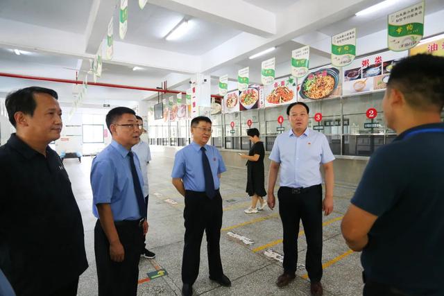 禹州市检察院联合市教体局成功开展“阳光校园 德法共建”秋季第一课 禹州市检察院联合市教体局成功开展“阳光校园 德法共建”秋季第一课