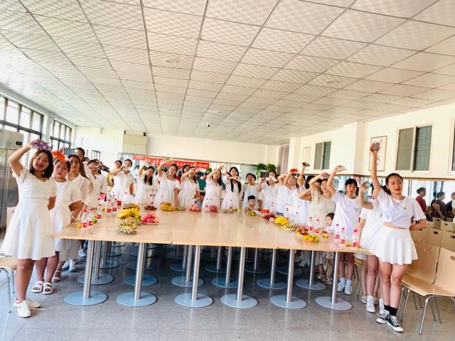 禹州慧润阶梯禹中华庭园教师节活动 禹州慧润阶梯禹中华庭园教师节活动