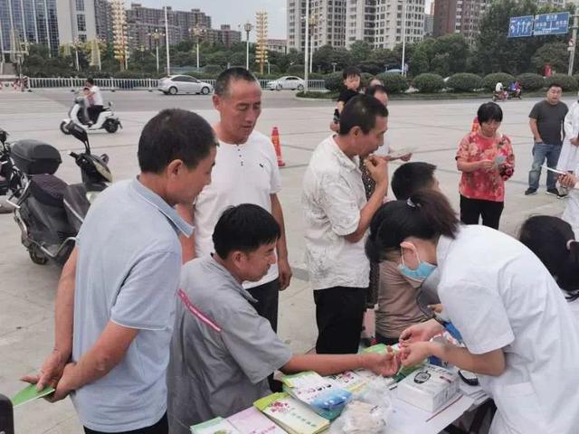 禹州二院开展全民健康生活方式月宣传活动 禹州二院开展全民健康生活方式月宣传活动