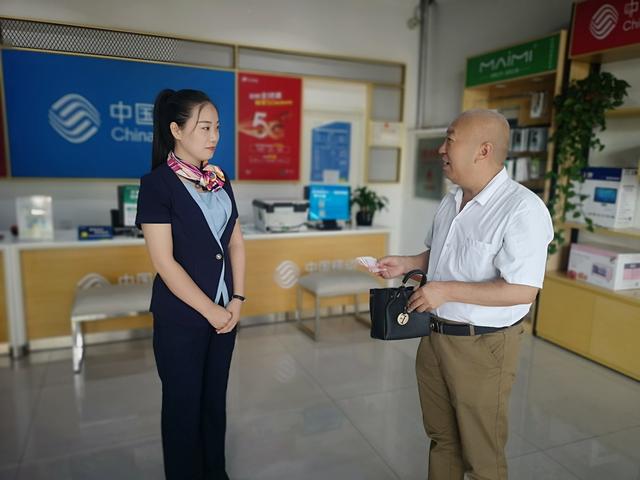 禹州郭晓景拾金不昧,面对大量现金不为所动她暖到你了吗? 禹州郭晓景拾金不昧,面对大量现金不为所动她暖到你了吗?
