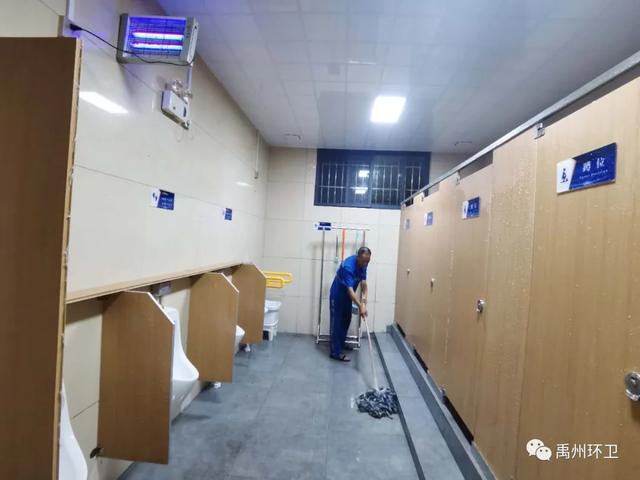 禹州环卫:大力推进公厕改造 细微之处提升城市品质 禹州环卫:大力推进公厕改造 细微之处提升城市品质