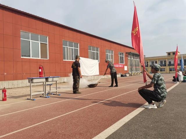 禹州南区学校成功举办2020级新生消防安全应急逃生演练活动 禹州南区学校成功举办2020级新生消防安全应急逃生演练活动