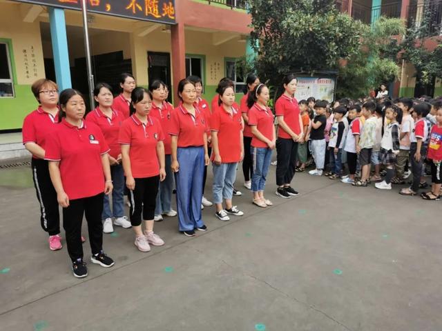 禹州市文殊镇福娃学校致敬教师,感念师恩 禹州市文殊镇福娃学校致敬教师,感念师恩