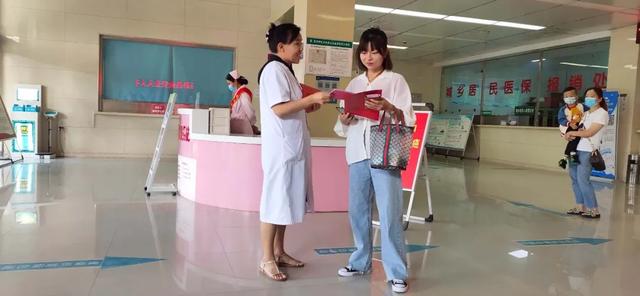 禹州市妇幼保健院开展“预防出生缺陷日”主题义诊宣传活动 禹州市妇幼保健院开展“预防出生缺陷日”主题义诊宣传活动