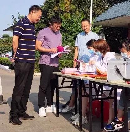 禹州市妇幼保健院开展“预防出生缺陷日”主题义诊宣传活动 禹州市妇幼保健院开展“预防出生缺陷日”主题义诊宣传活动