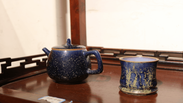 融入生活的钧瓷茶具之美 融入生活的钧瓷茶具之美