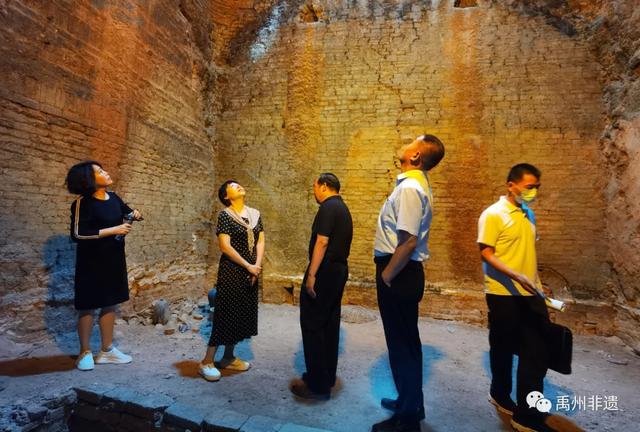 省文旅厅考核组对禹州市九个展示传习示范馆进行评审 省文旅厅考核组对禹州市九个展示传习示范馆进行评审