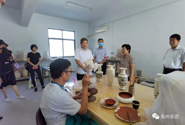 许昌市政协副主席刘瑞红莅禹实地调研非遗传承保护工作 许昌市政协副主席刘瑞红莅禹实地调研非遗传承保护工作