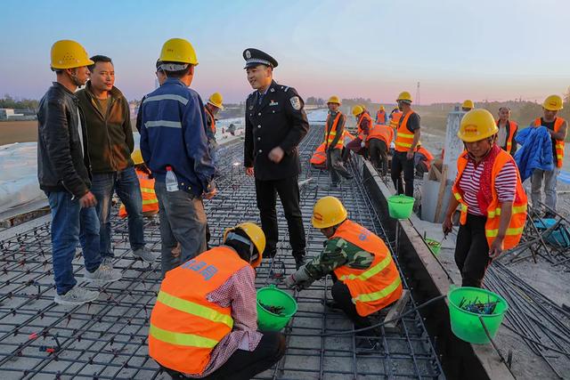 禹州市公安局热血铸警魂——耿亚伟摄影作品 禹州市公安局热血铸警魂——耿亚伟摄影作品