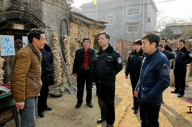 禹州市公安局热血铸警魂——耿亚伟摄影作品 禹州市公安局热血铸警魂——耿亚伟摄影作品