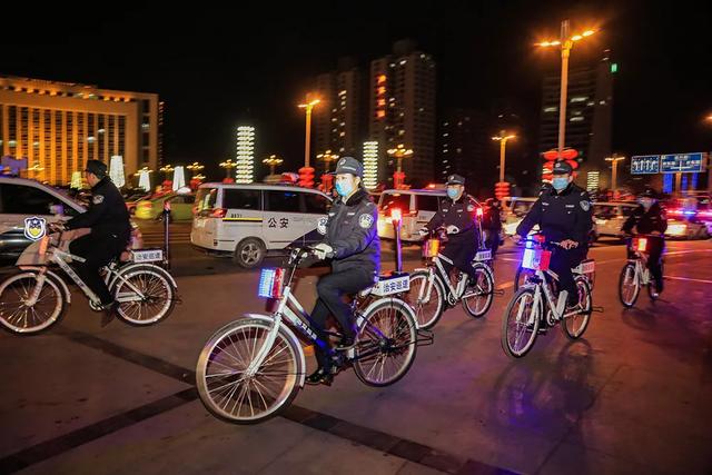 禹州市公安局热血铸警魂——耿亚伟摄影作品 禹州市公安局热血铸警魂——耿亚伟摄影作品