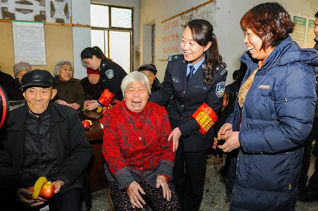禹州市公安局热血铸警魂——耿亚伟摄影作品 禹州市公安局热血铸警魂——耿亚伟摄影作品