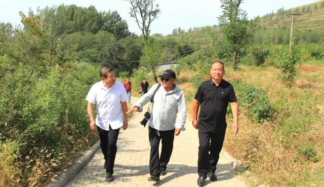 禹州市摄影协会2020网络摄影大赛暨颁奖采风现场! 禹州市摄影协会2020网络摄影大赛暨颁奖采风现场!