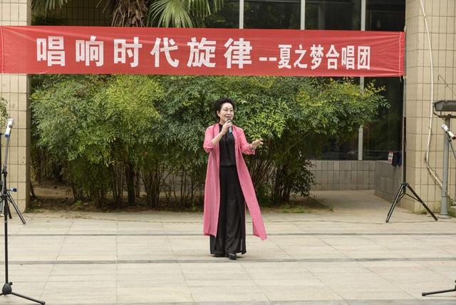 禹州“夏之梦”合唱团庆“十一”迎“中秋”红歌联唱活动 禹州“夏之梦”合唱团庆“十一”迎“中秋”红歌联唱活动