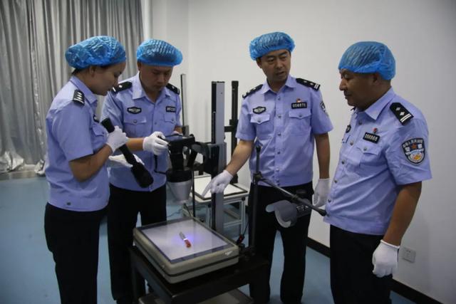 为你揭开禹州公安侦技民警的神秘面纱 为你揭开禹州公安侦技民警的神秘面纱