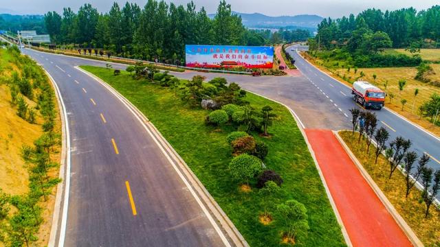 公交出行宣传周——践行绿色出行 共建大美禹州 公交出行宣传周——践行绿色出行 共建大美禹州