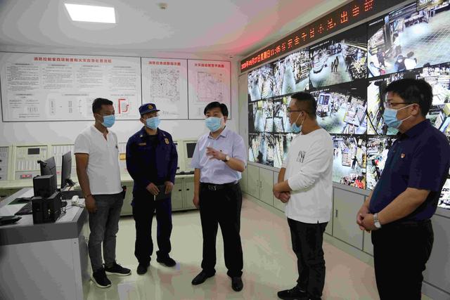 禹州市长范晓东:提高认识落实责任 全力保障节日期间市场安全稳定 禹州市长范晓东:提高认识落实责任 全力保障节日期间市场安全稳定