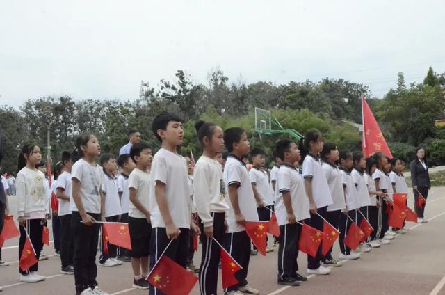 禹州南区学校秋季运动会开幕仪式隆重举行 禹州南区学校秋季运动会开幕仪式隆重举行