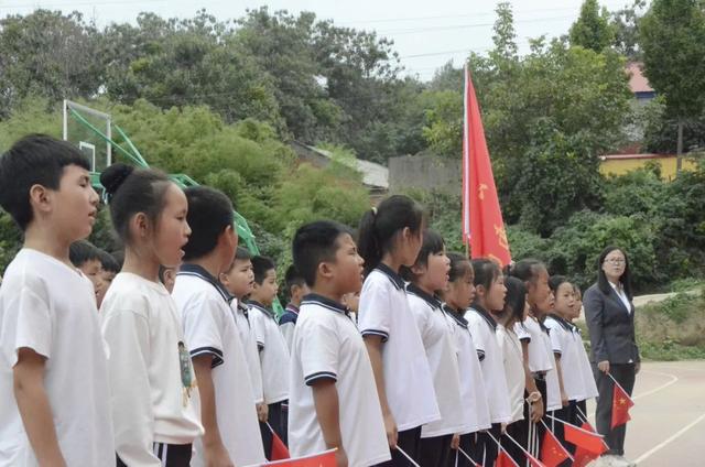 禹州南区学校秋季运动会开幕仪式隆重举行 禹州南区学校秋季运动会开幕仪式隆重举行