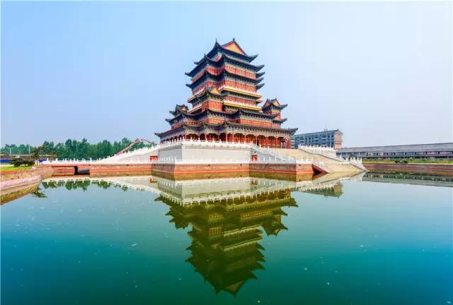 中国钧瓷文化园大型菊花展将于国庆假期盛大开启! 中国钧瓷文化园大型菊花展将于国庆假期盛大开启!