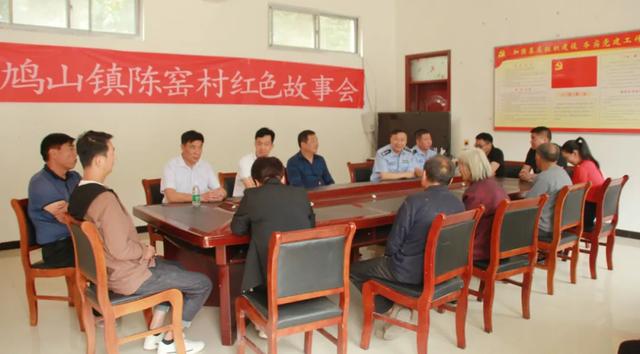 昨天禹州市鸠山镇一村庄发生了让人暖心的一幕! 昨天禹州市鸠山镇一村庄发生了让人暖心的一幕!