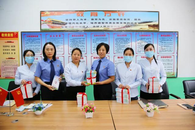 禹州市检察院五、六党支部和市特殊教育学校党支部举行党建共建启动仪式 禹州市检察院五、六党支部和市特殊教育学校党支部举行党建共建启动仪式