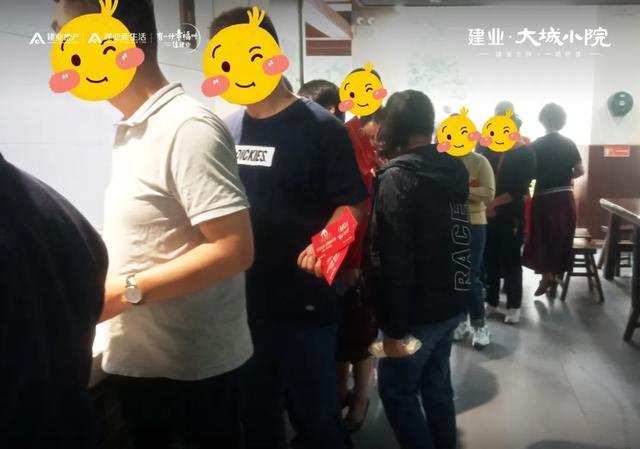 禹州建业大城小院逢大事•必喝汤温情落幕双节嘉年华暖心开启! 禹州建业大城小院逢大事•必喝汤温情落幕双节嘉年华暖心开启!