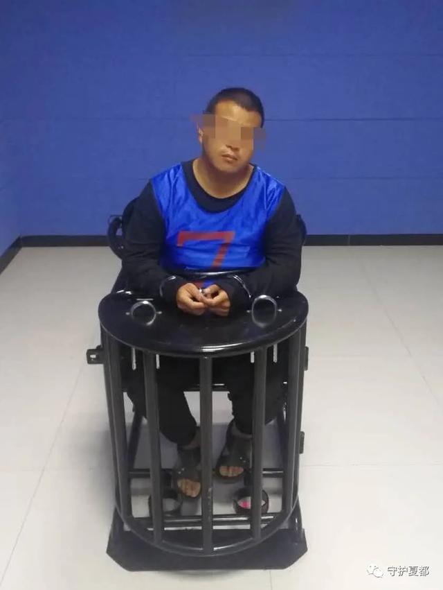 禹州一男子深夜偷鸡被发现,为逃跑竟打伤老人 禹州一男子深夜偷鸡被发现,为逃跑竟打伤老人