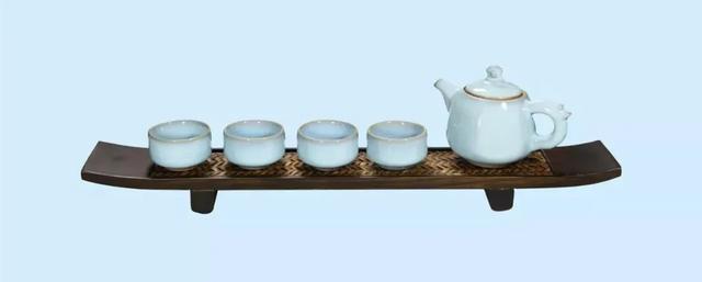 禹州钧官窑址博物馆举办《千年辉煌——钧瓷文化产业千年回顾展》 禹州钧官窑址博物馆举办《千年辉煌——钧瓷文化产业千年回顾展》
